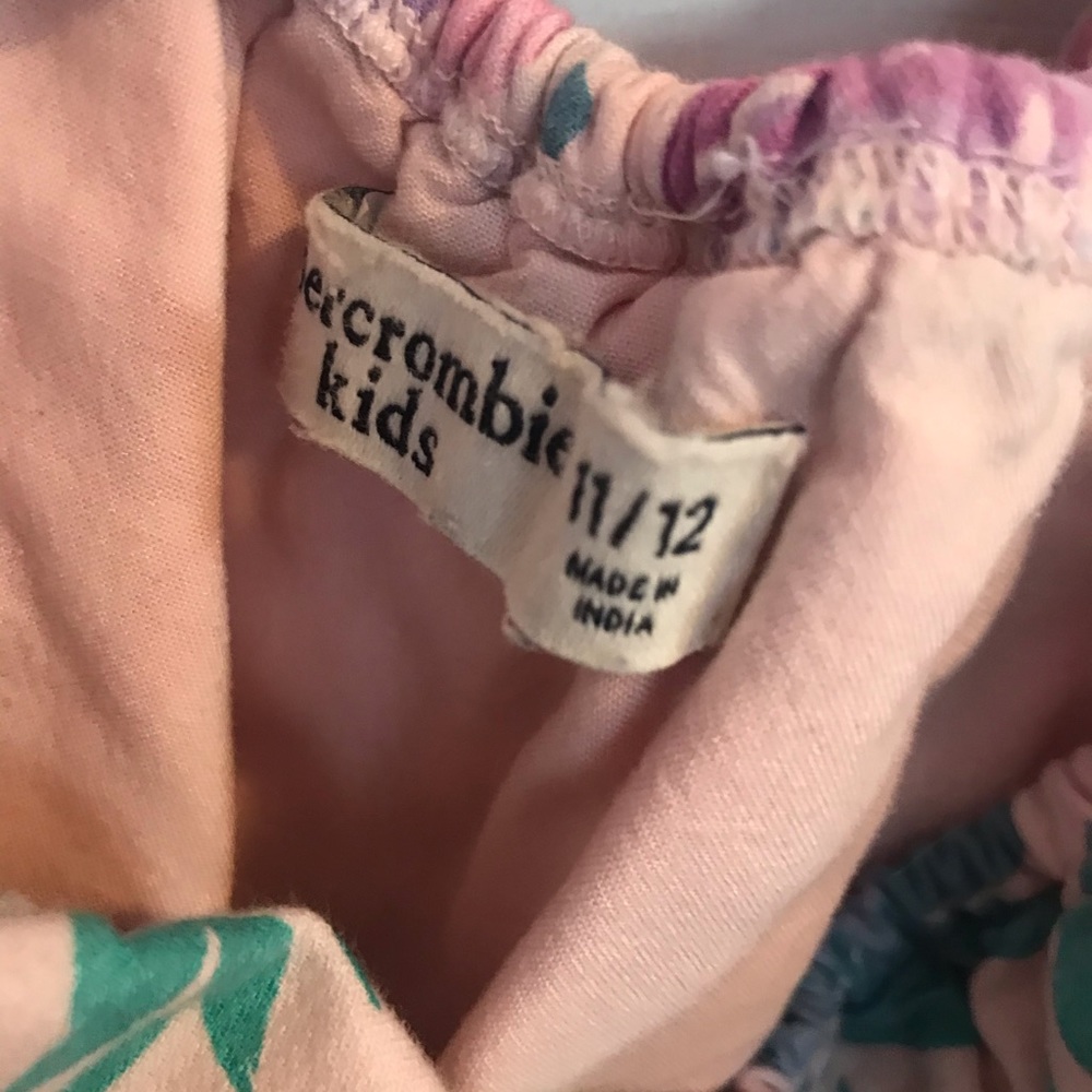 Romper - Picture 3 of 3